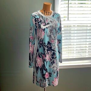 Nike Medium Long sleeve floral dress.